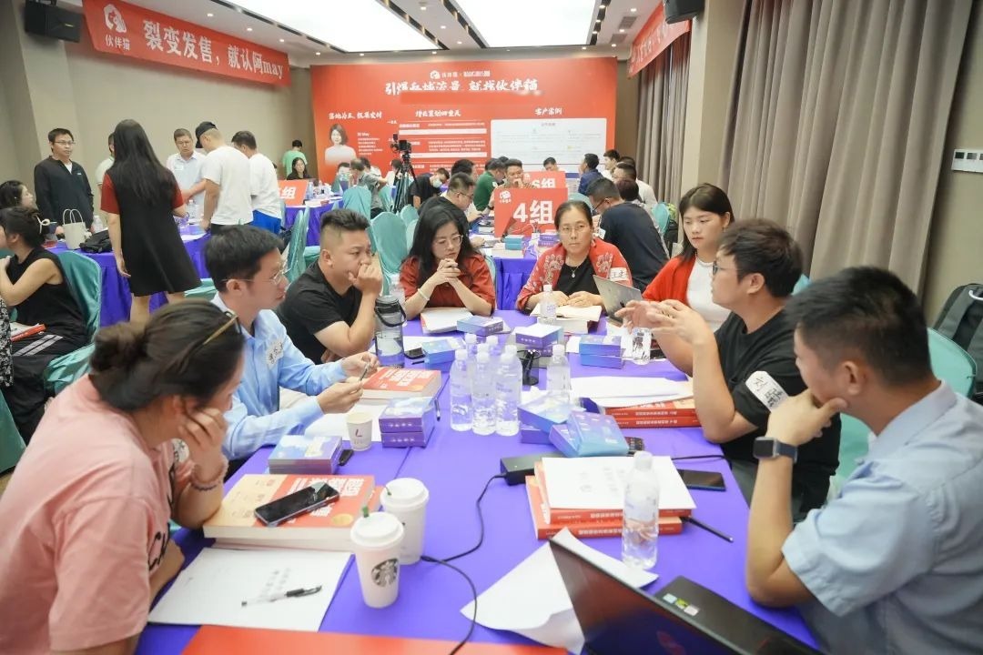 阿may：闭关打磨3个月，正式发布我的新产品——业绩裂变式发售爆破系统